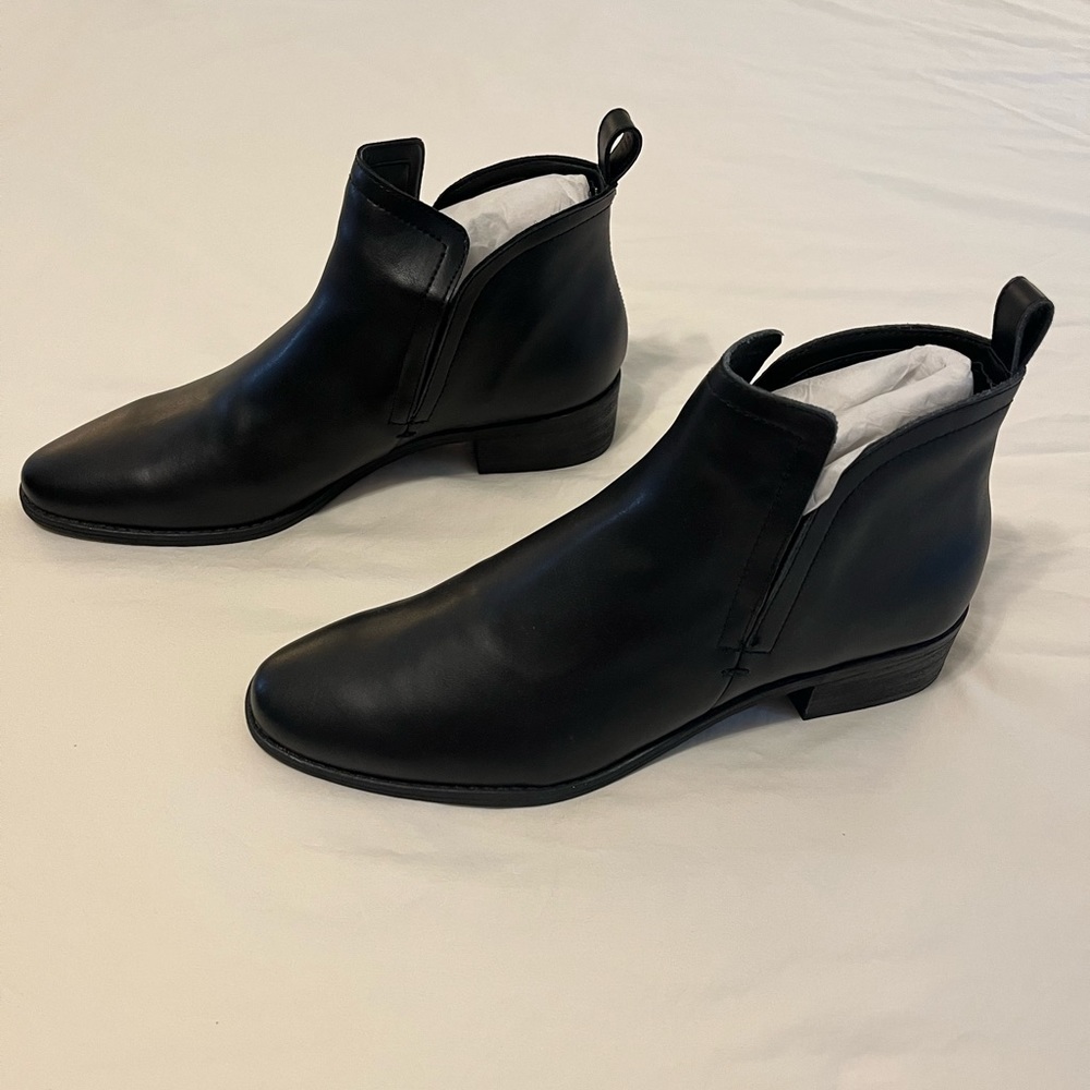 Dolce Vita Womens Size 12 Black Leather Booties